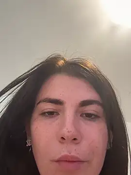 Avajayxo's Live Chat Room