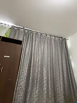Lia-1212n Live chat-huone