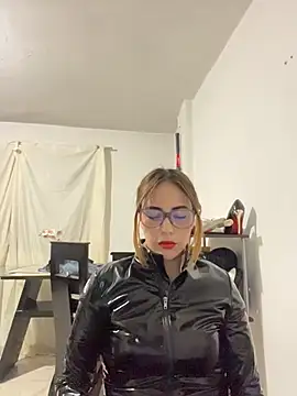 valery_mistress live-chat rom