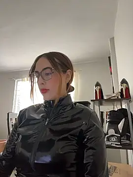 valery_mistress  – live chatrum