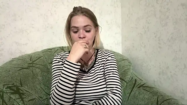 Sala de chat ao vivo de BeckieRosenbergers