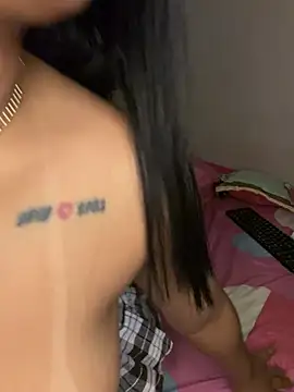 Živá chatovací místnost Alanarosse-