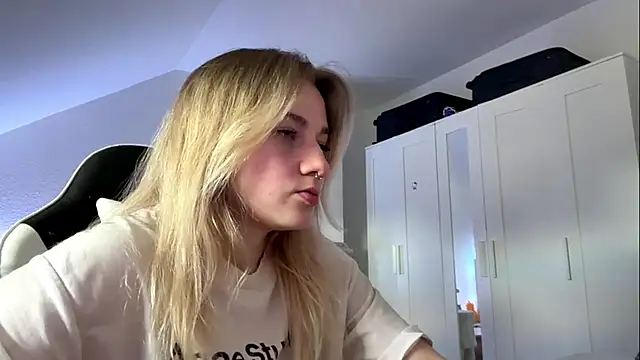 Sala de chat ao vivo de tutsiecutie