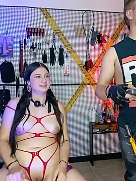 Chatroom en direct de BDSM-justin-and-briianna