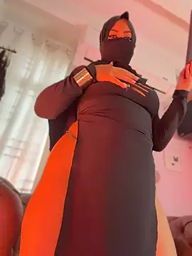 Show de sexo ao vivo de Qamar_Khalifa