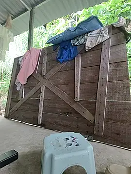 Sala de chat en directo de Coral_hi