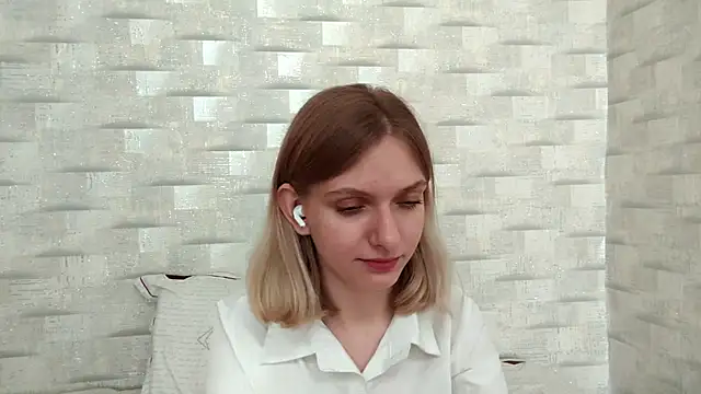 SonyaFoxxx Adlı Modelin Canlı Sohbet Odası