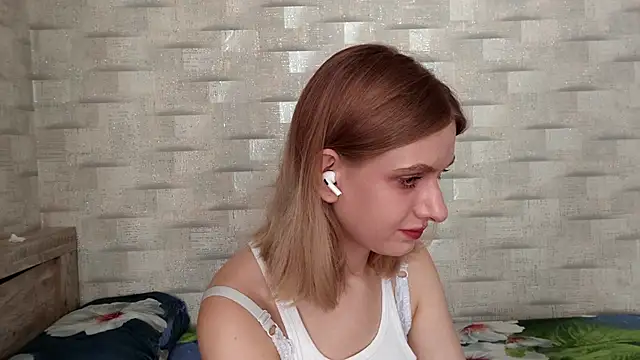 SonyaFoxxx Adlı Modelin Canlı Sohbet Odası