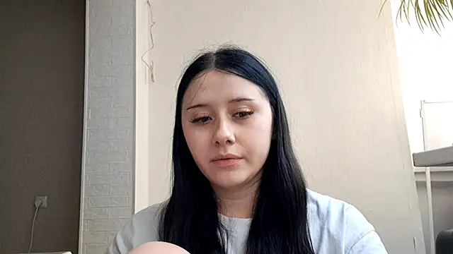 Mira_Stavik 실시간 채팅방