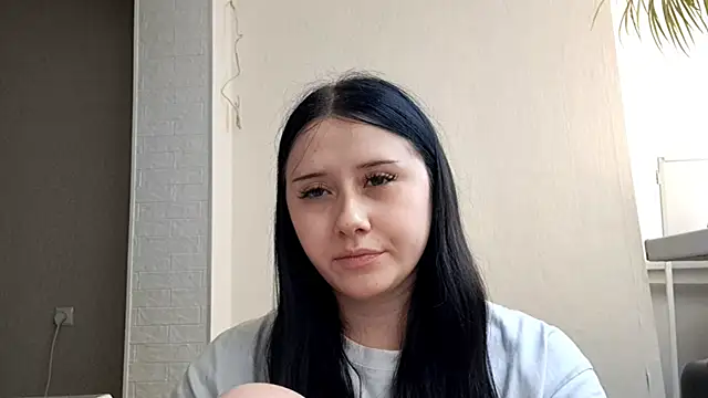 Mira_Stavik Live Chatraum