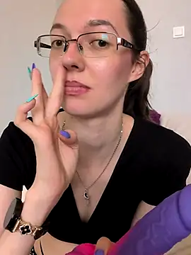 MrsCrazy18 чат на живо
