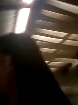 Yen-nhi Cameră chat live