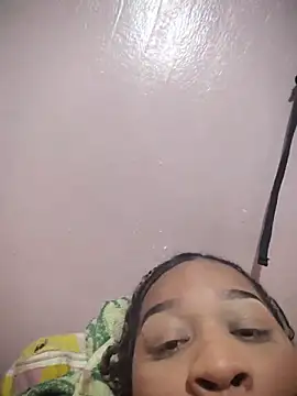 pretinha_folgosa – live chatrum