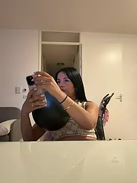 Živá chatovací místnost diamantje32