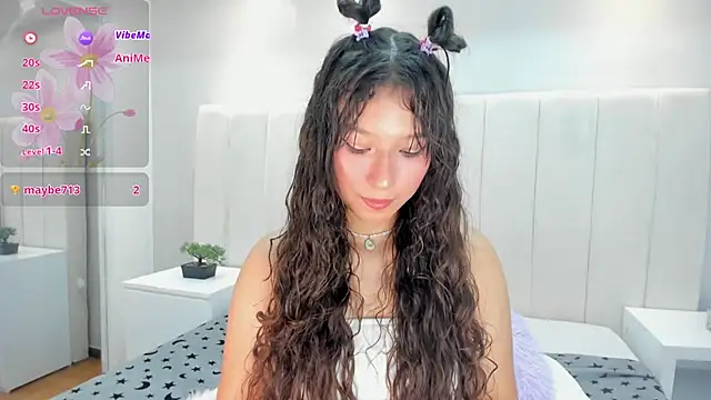 Majo_Diaz_ Live Chatraum