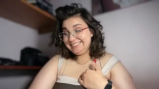 Chat soba uživo modela Angellamya
