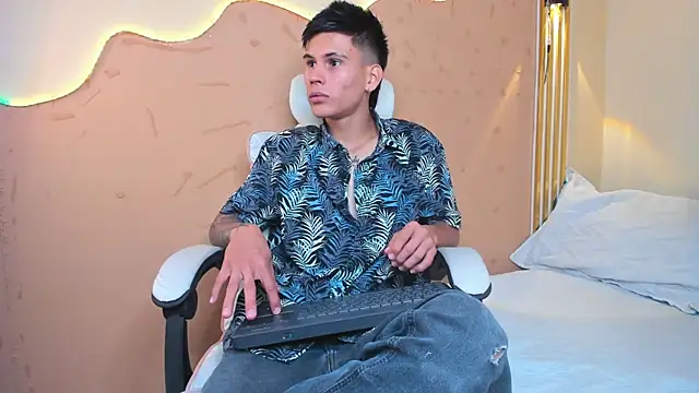 Show sexual ao vivo de Thiiago_xxx