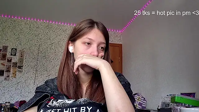 Chat soba uživo modela CornyPlaten