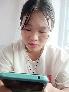 Chat soba uživo modela Seli-