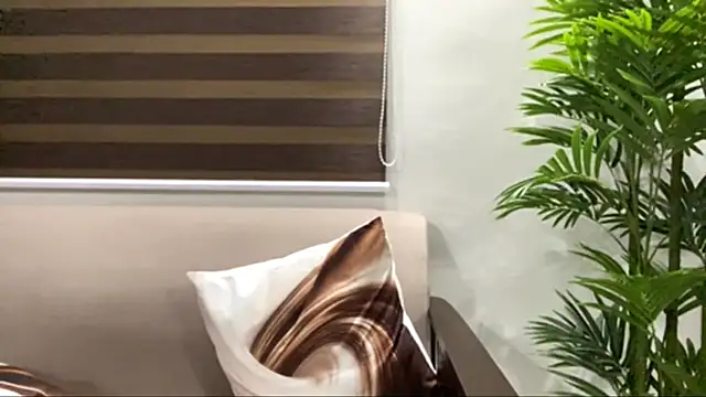 Živá chatovací místnost DainaSpector