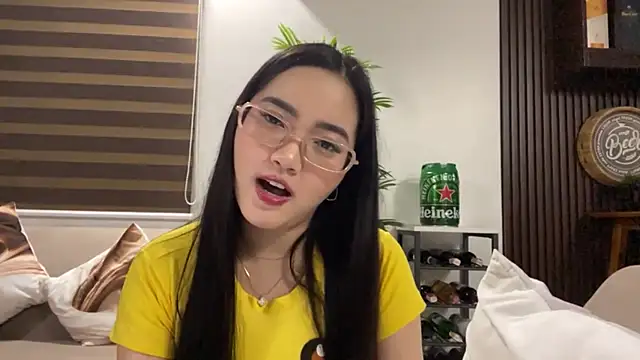ห้องแชทสดของ DainaSpector