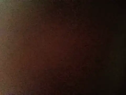 Tatybellaaaa's Live Chat Room