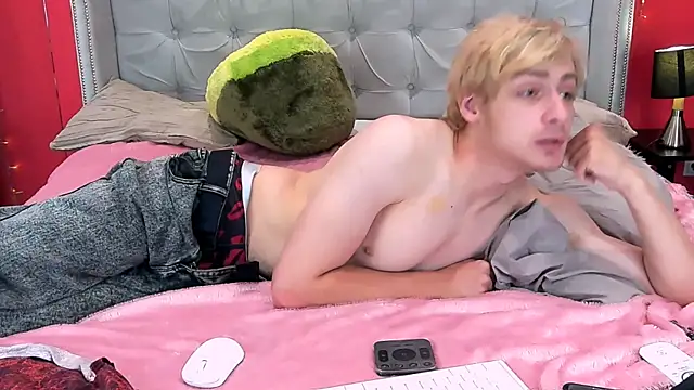 DamonLux_'s Live Sex Cam Show