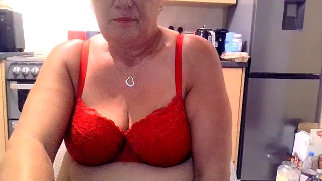 NaughtyNessa53xxのライブチャットルーム