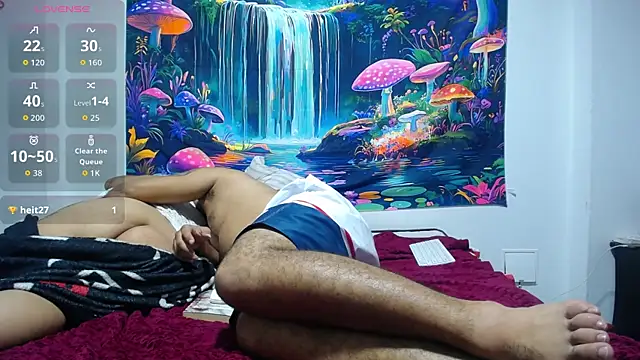 Tatis_bigboobs21n Live chat-huone