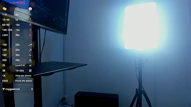 sophie_monroe__ Live chatroom