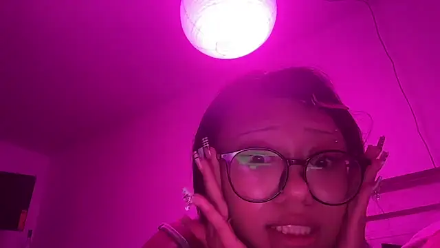 xxxbunnxyxxx's Live Chat Room