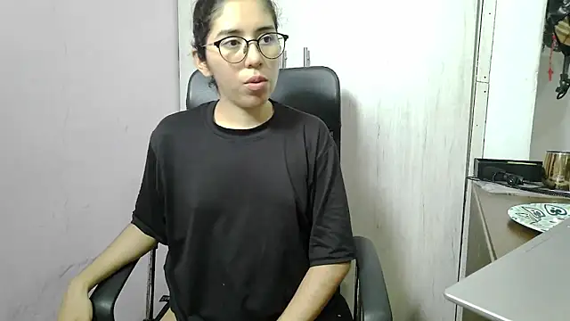 skinnyX333 실시간 채팅방