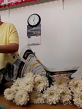 Sala de chat en directo de LittleFlower777