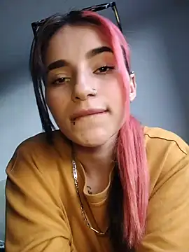 Chat soba uživo modela Ale_moon