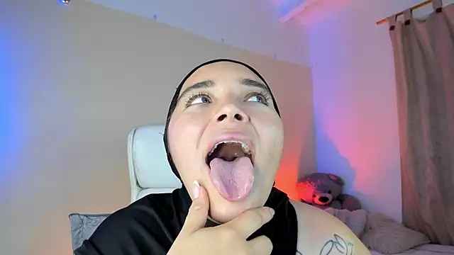 MandyBlazer Live chatroom