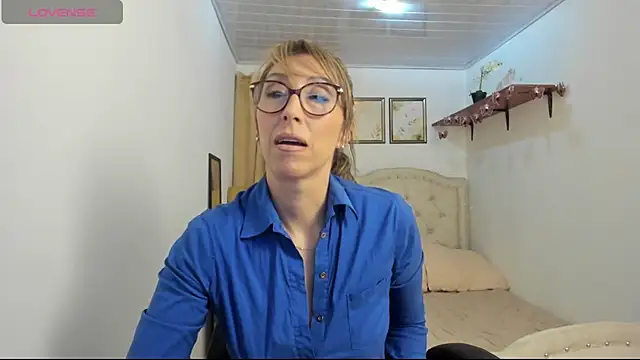 Živá chatovací místnost scarletfs