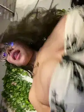Lorein_cute18 Live Chatrum