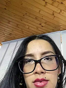 Lorein_cute18: онлайн-чат