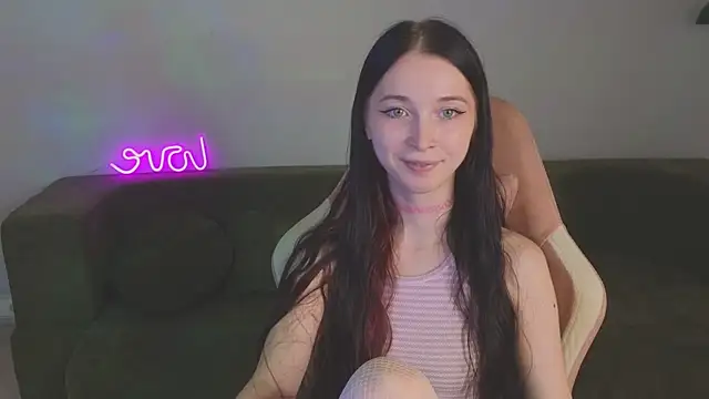 غرفة دردشة JessicaMeaww المباشرة