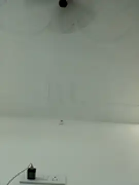 Shivani_hot élő chatszobája