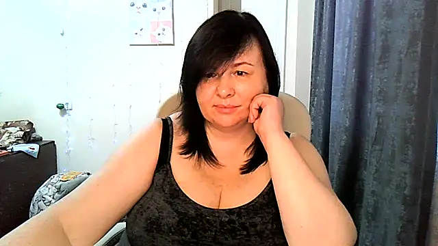 Sala de chat ao vivo de EmilyaLooo