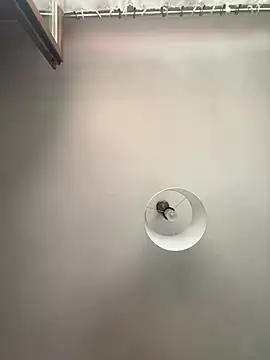Sala de chat ao vivo de mia-kis