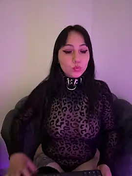 NyxNoire666 Adlı Modelin Canlı Sohbet Odası