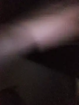 Mathilde-vipp Adlı Modelin Canlı Sohbet Odası