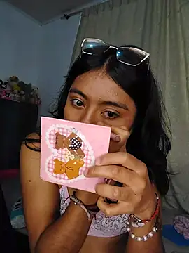 MoonVanesa লাইভ চ্যাট রুম
