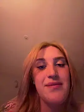 -Bratty- Live Chatrum