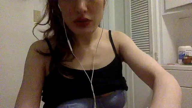laetitia_xo 现场聊天室