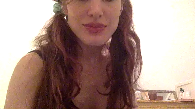 Živá chatovací místnost laetitia_xo