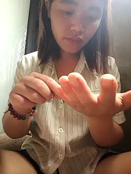 Sala de chat ao vivo de Thuy-top
