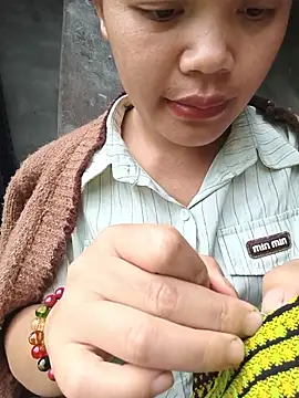Thuy-top Live Chatraum